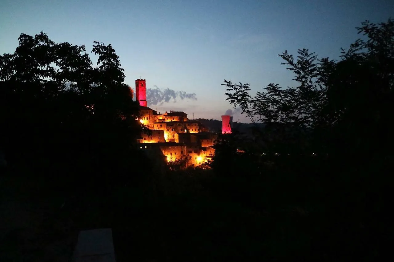 Apartment Andante Appartamenti Castelnuovo di Val di Cecina Italy